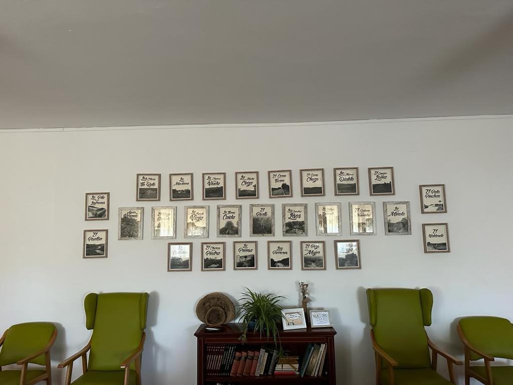 Cedillo La Casa Barata, Casa Rural المظهر الخارجي الصورة